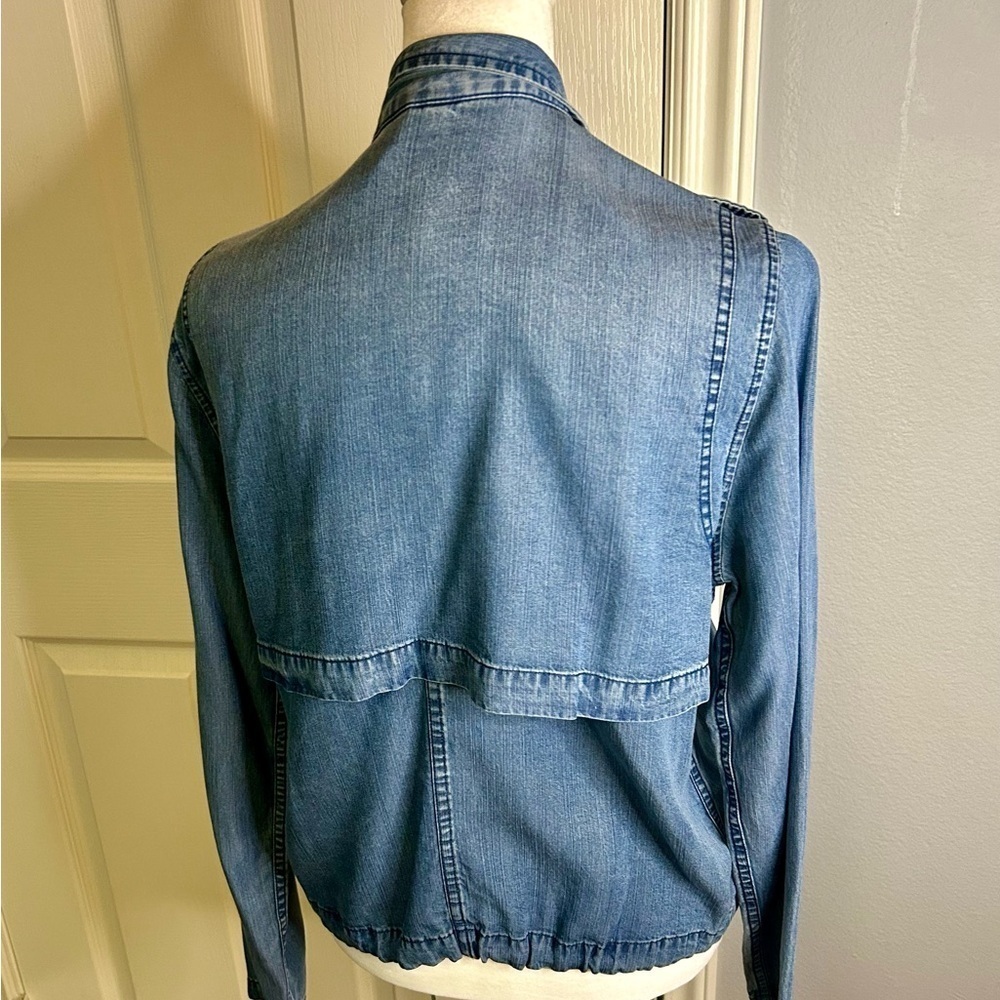 💙”Rails” Maverick Dark Vintage Wash Shacket w/ Hidden Button Front Size S💙 - Picture 8 of 15
